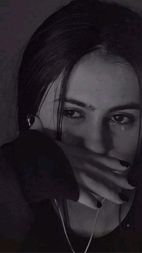 Sad Girl DP19 Sad Girl DP